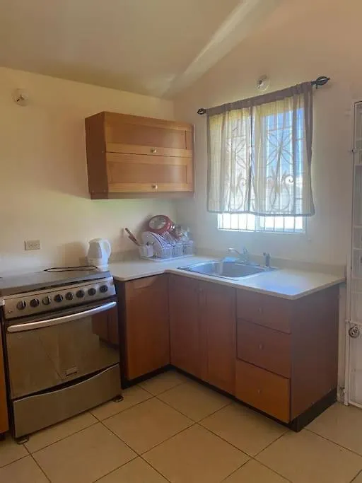 Casa vacanze Jennelia'S Place Montego Bay Giamaica